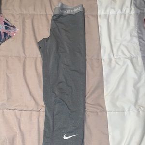 Nike Capri Leggings